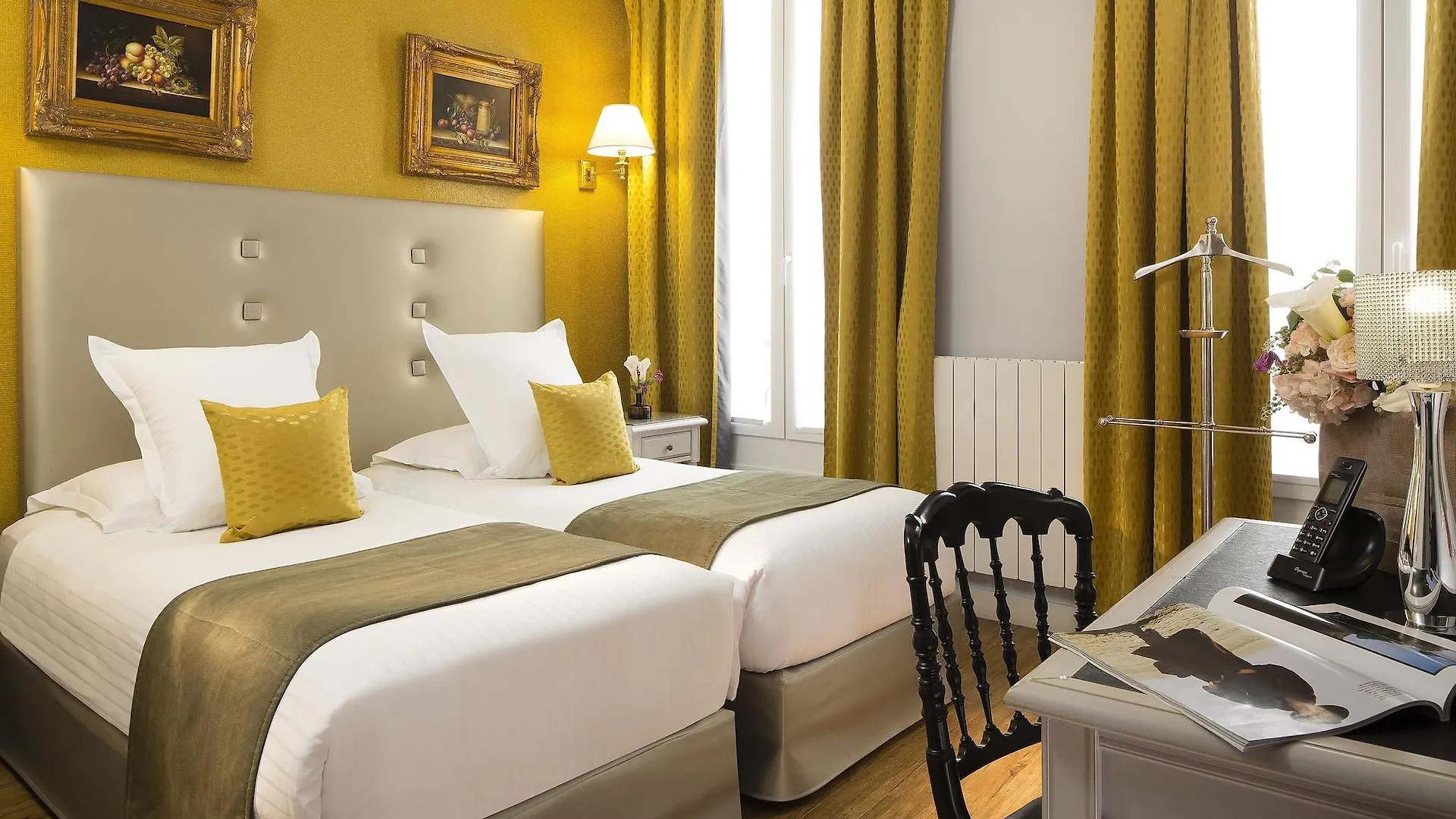 פריז Hotel Plaza Elysees