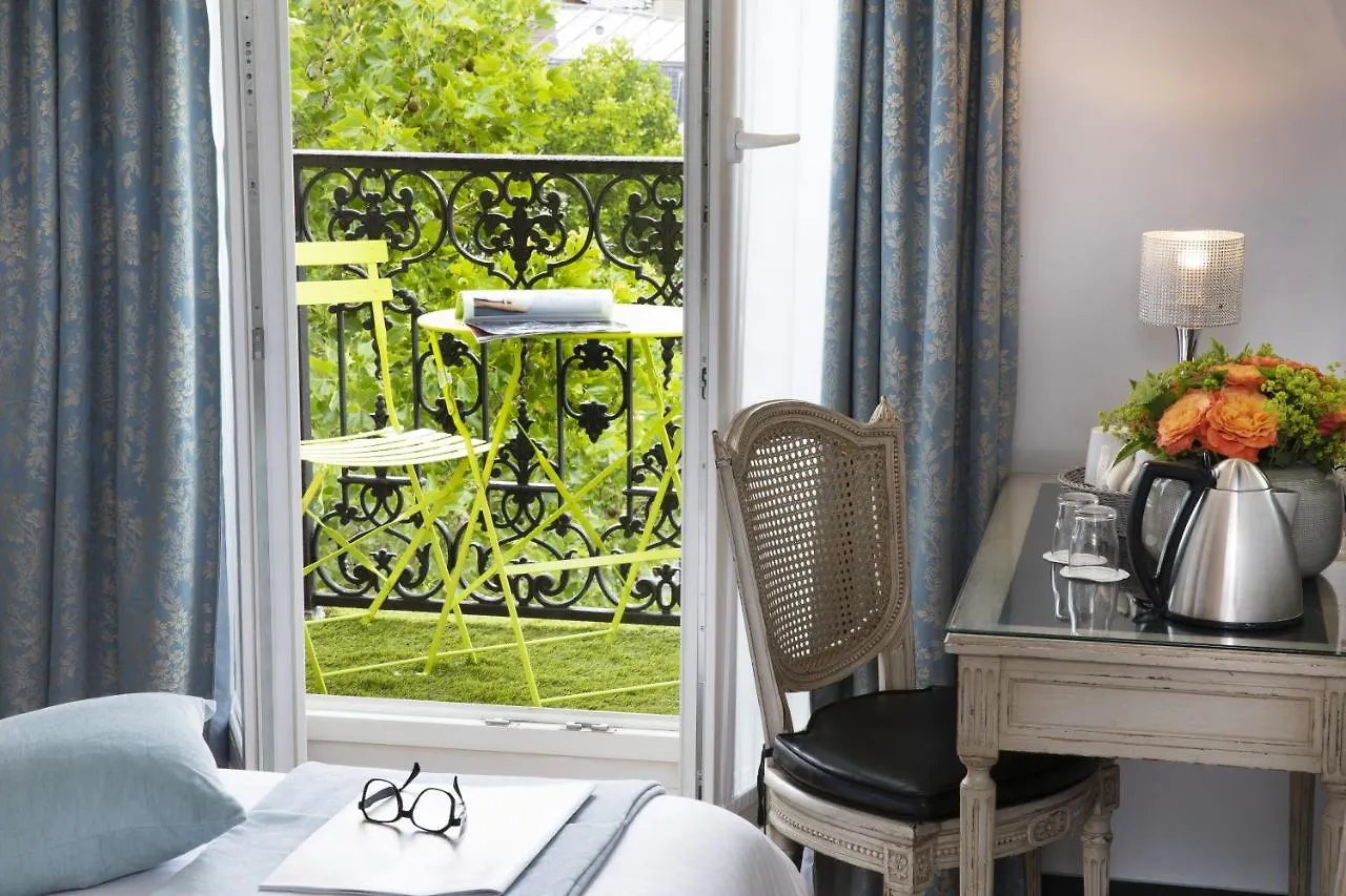 פריז Hotel Plaza Elysees