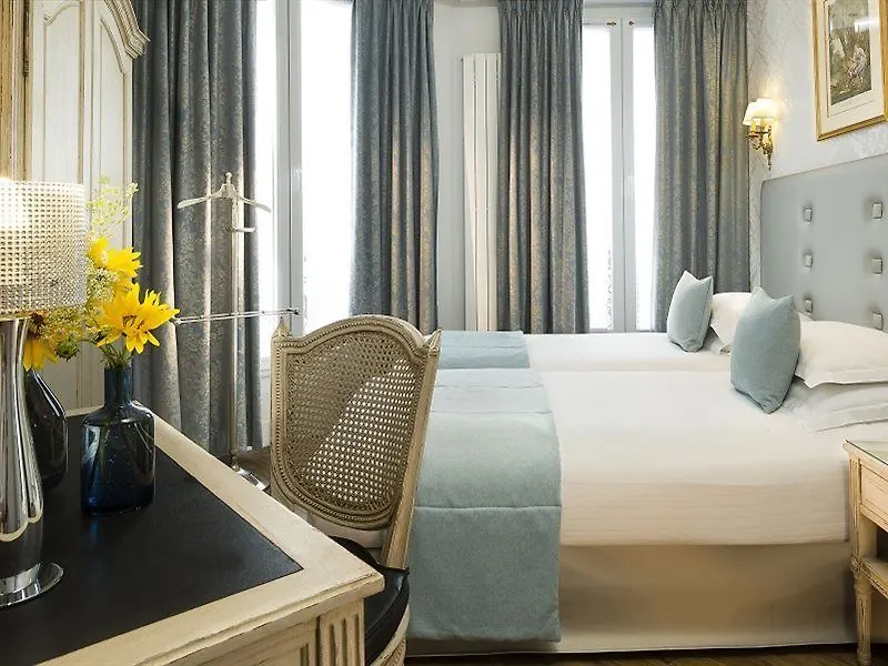 פריז Hotel Plaza Elysees